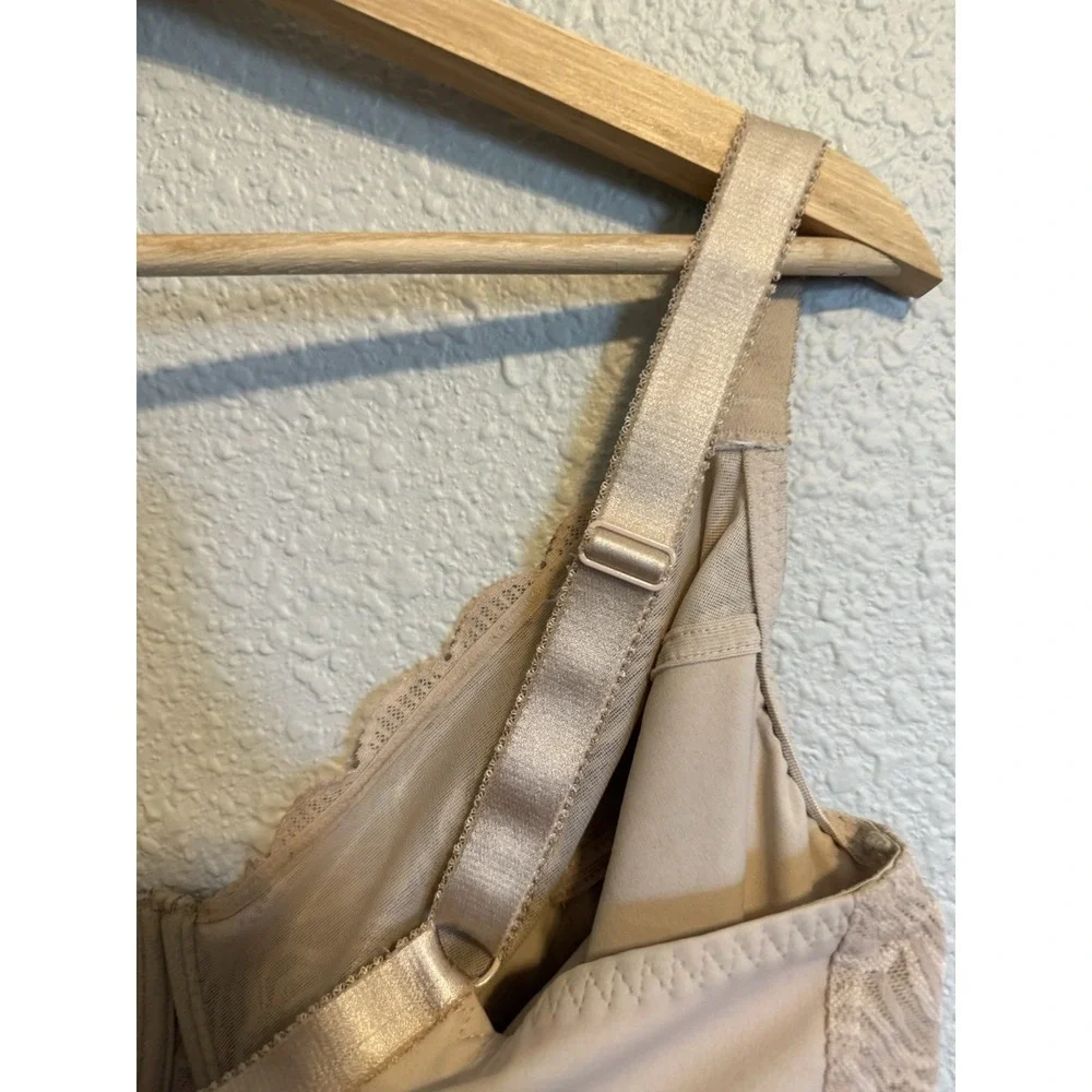 Fantasie Impression Bra Beige Lace Size 38J Underwired Full Coverage Cup 5852